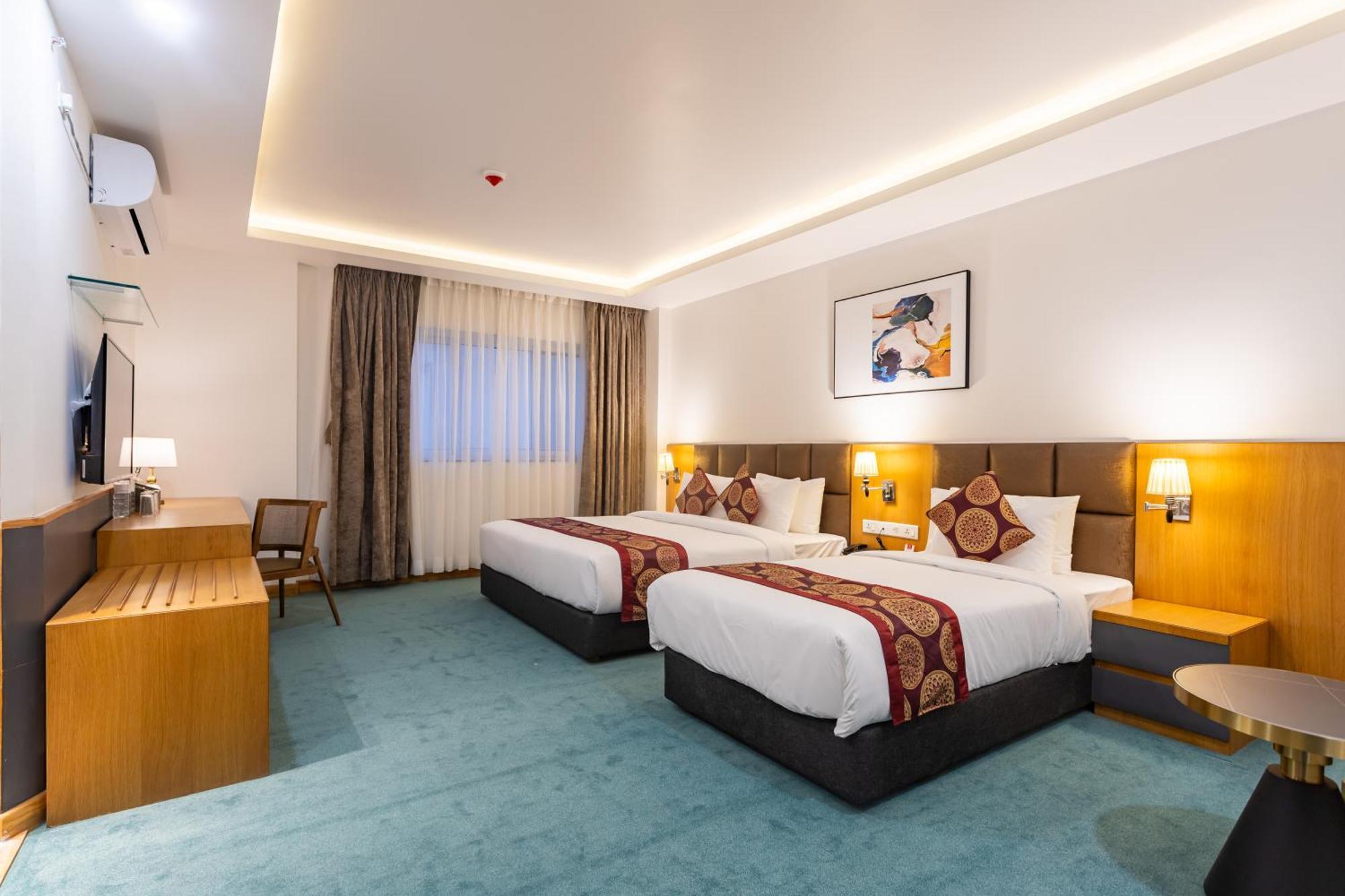Mandala Norling Lords Prime Kathmandu Hotel Bagian luar foto