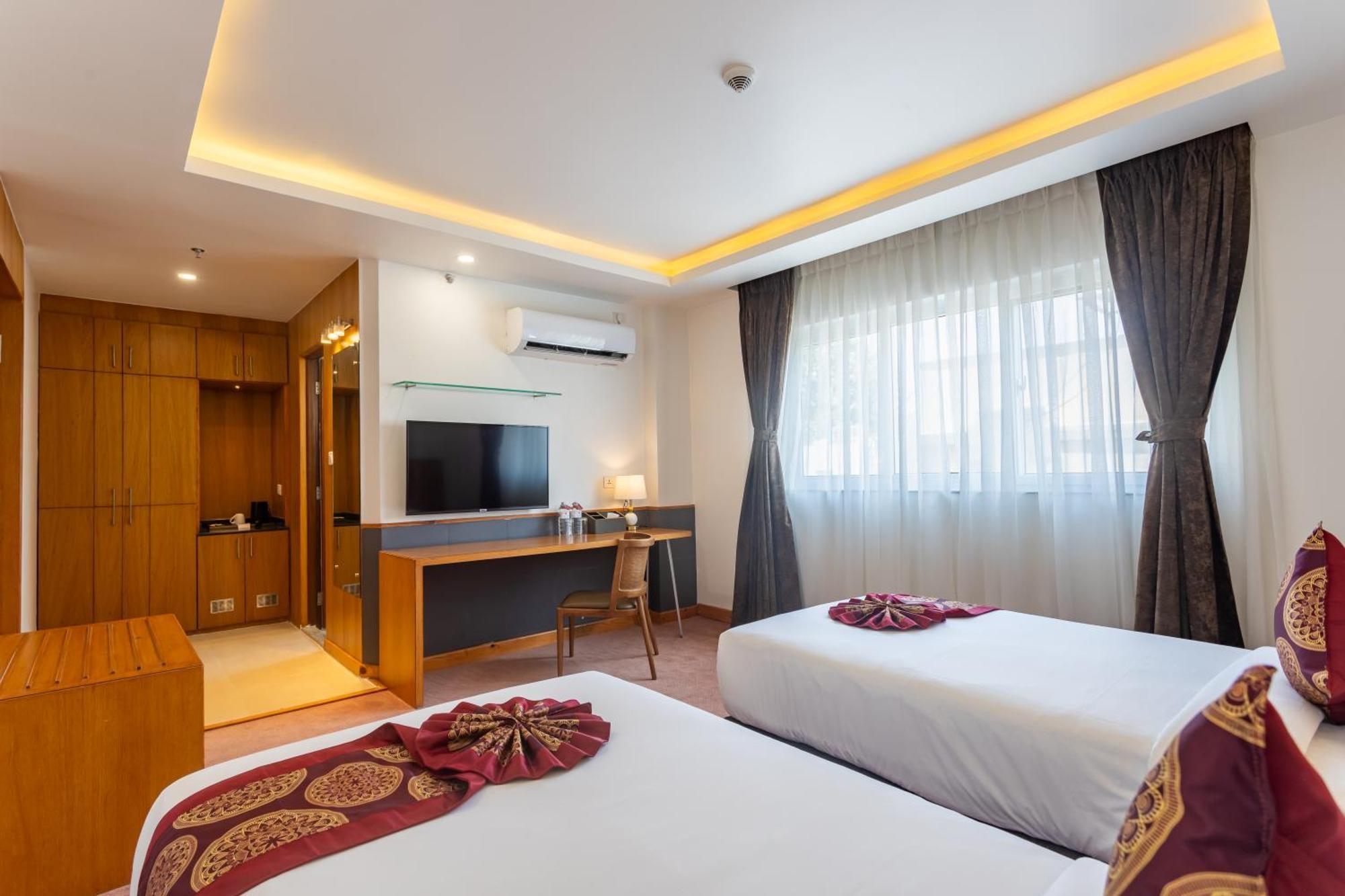 Mandala Norling Lords Prime Kathmandu Hotel Bagian luar foto