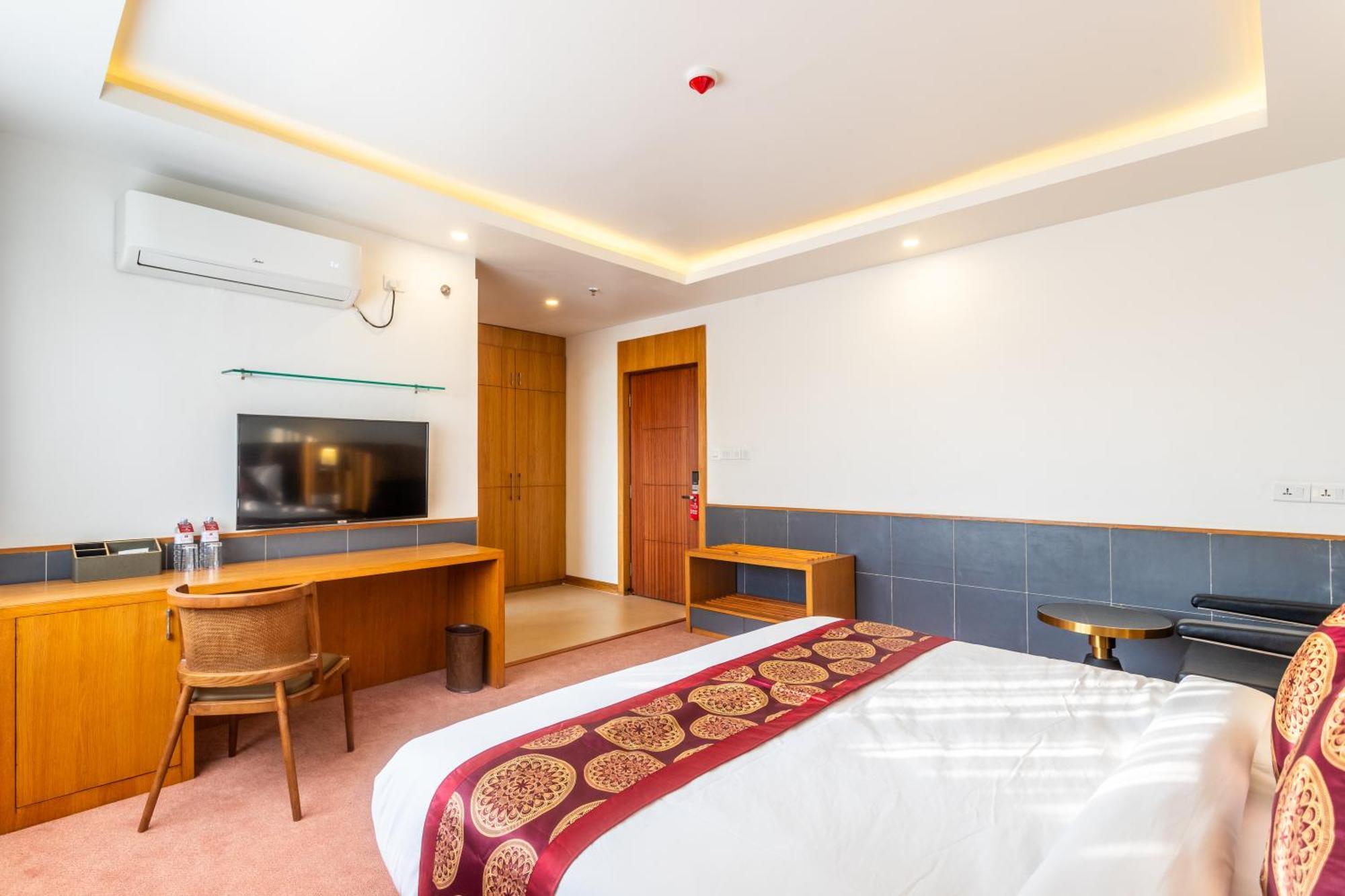 Mandala Norling Lords Prime Kathmandu Hotel Bagian luar foto